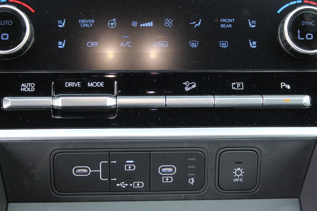 New 2025 Hyundai Santa Fe Limited image 25