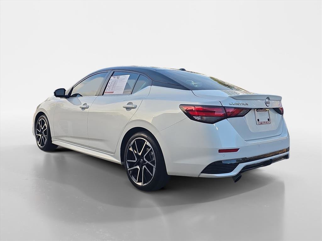 Used 2024 Nissan Sentra SR w/ SR Premium Package image 4