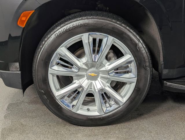 Used 2024 Chevrolet Tahoe High Country image 9