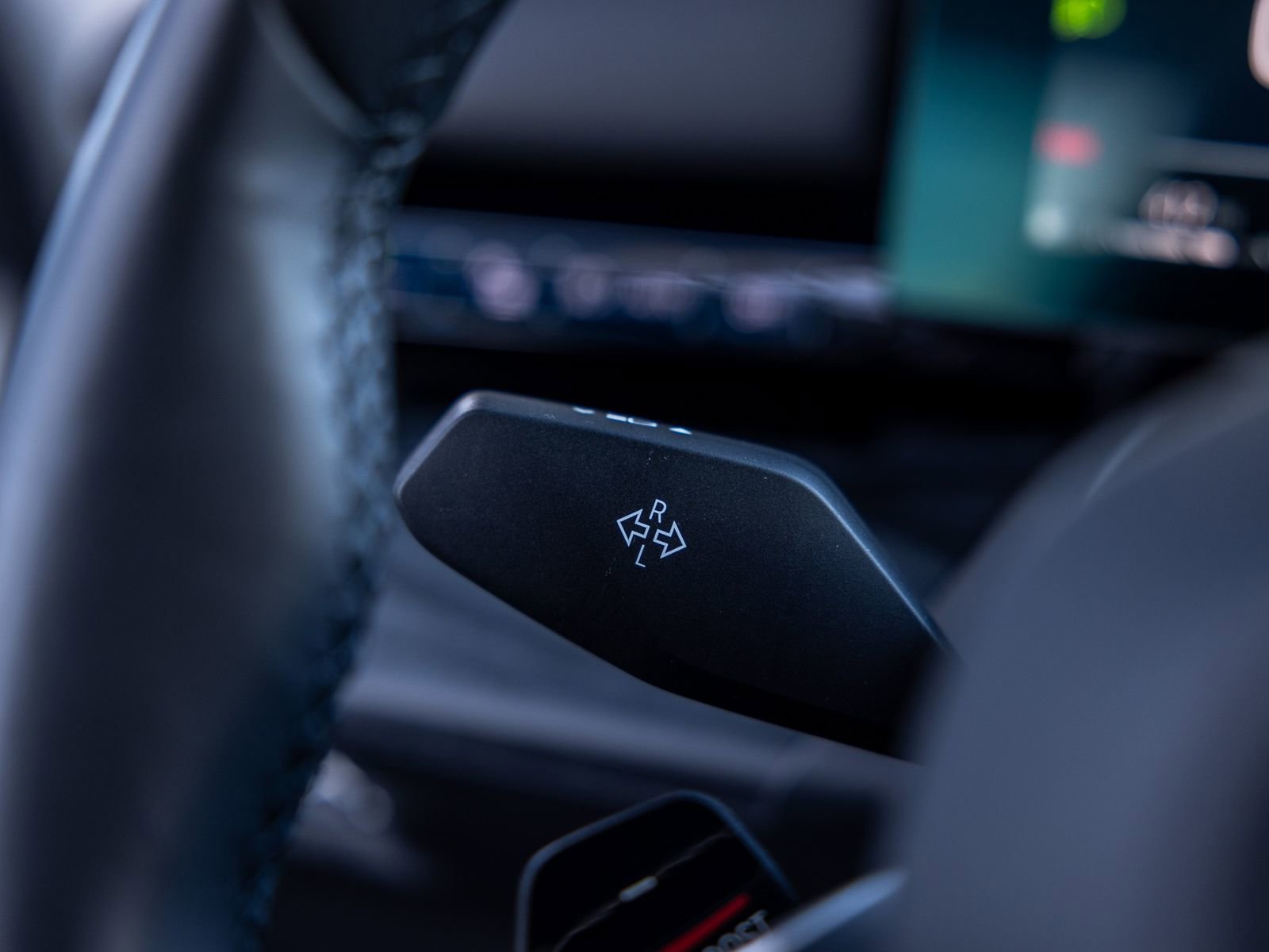 Used 2024 BMW 530i w/ Executive Package image 45