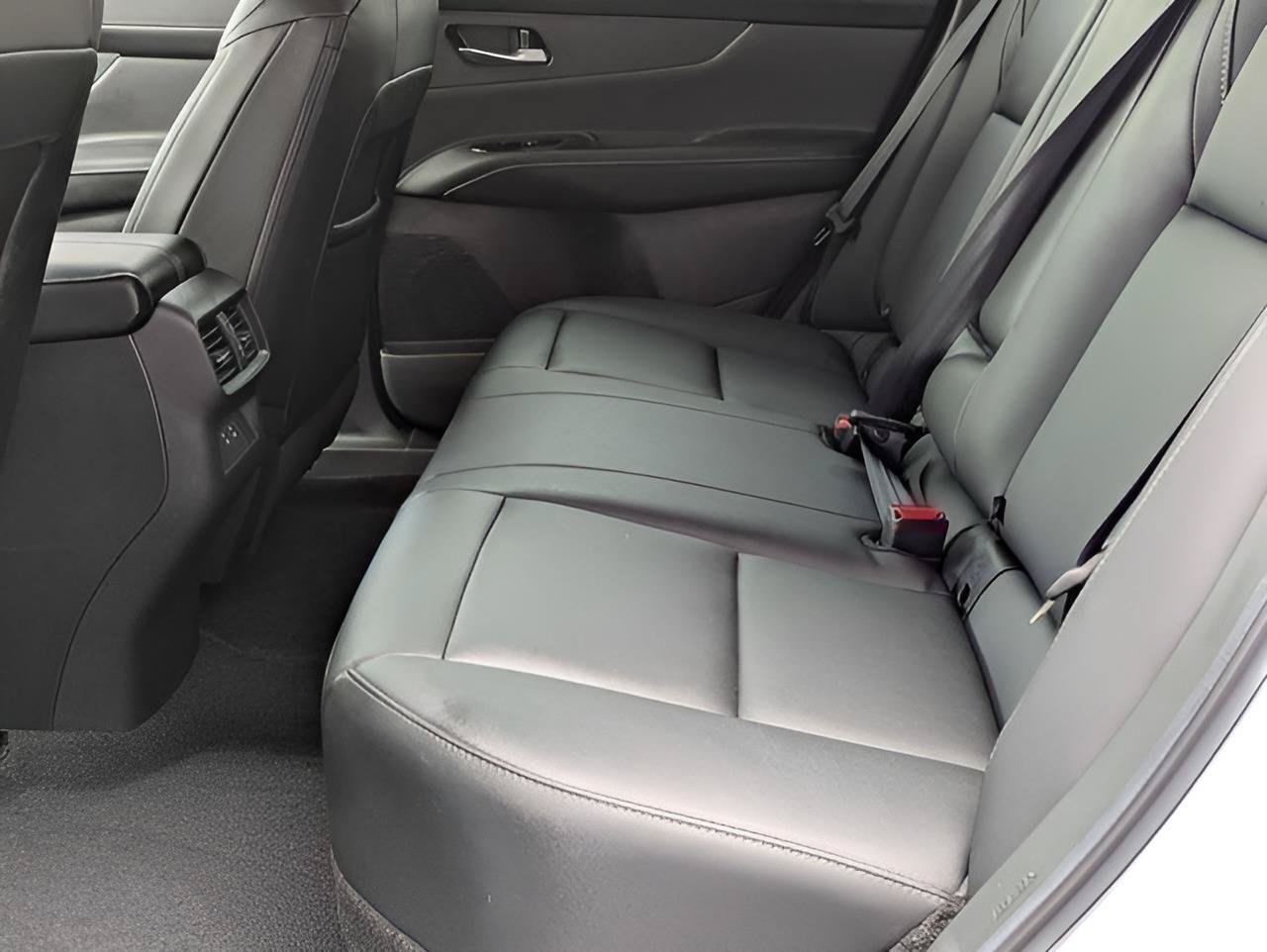 Used 2025 Nissan Murano SL w/ Cargo Package AWD/4WD image 22