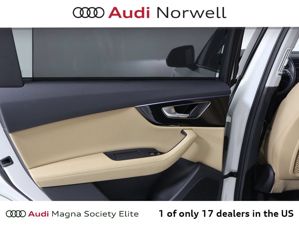 Used 2023 Audi Q7 3.0T Prestige AWD/4WD image 24