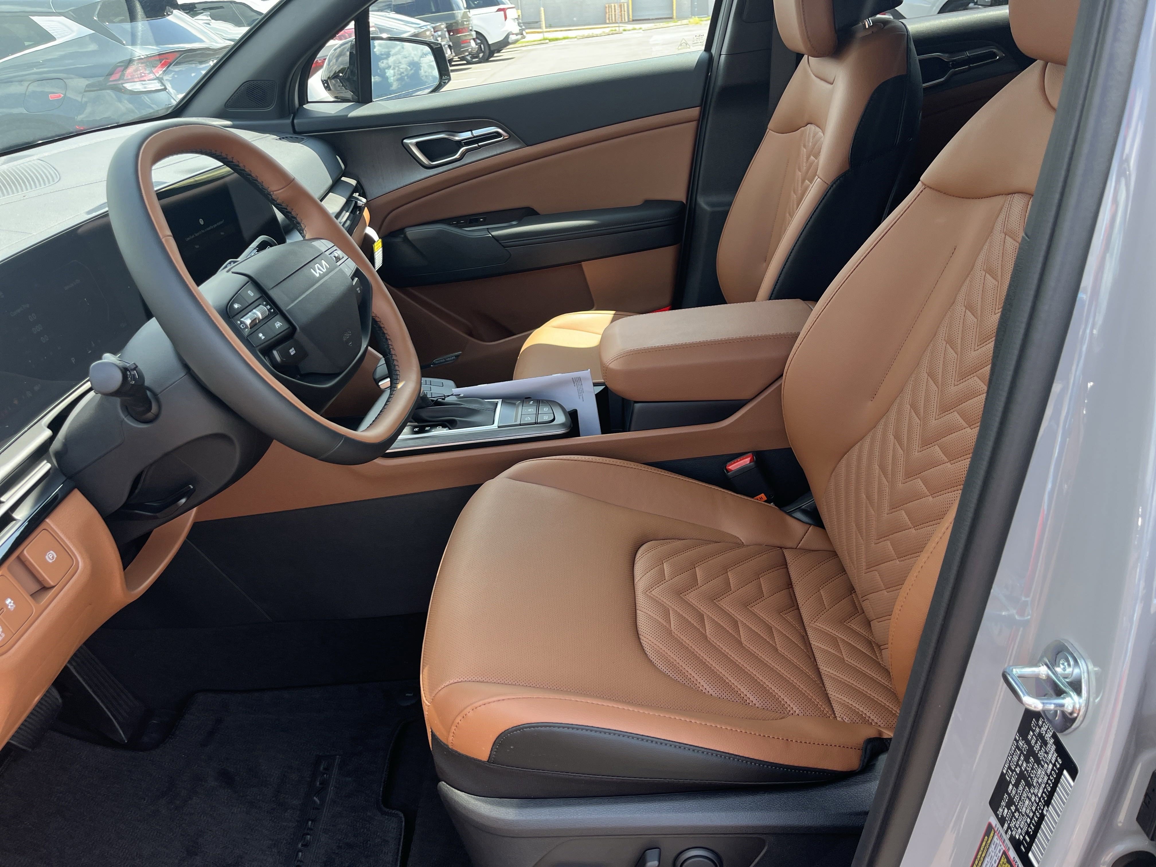 New 2026 Kia Sportage X-Line w/ X-Line Technology Package image 4