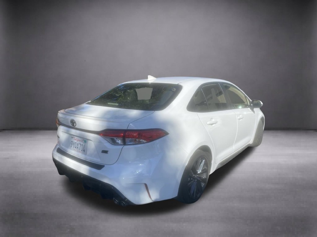 Used 2026 Toyota Corolla SE w/ SE Package FWD image 9
