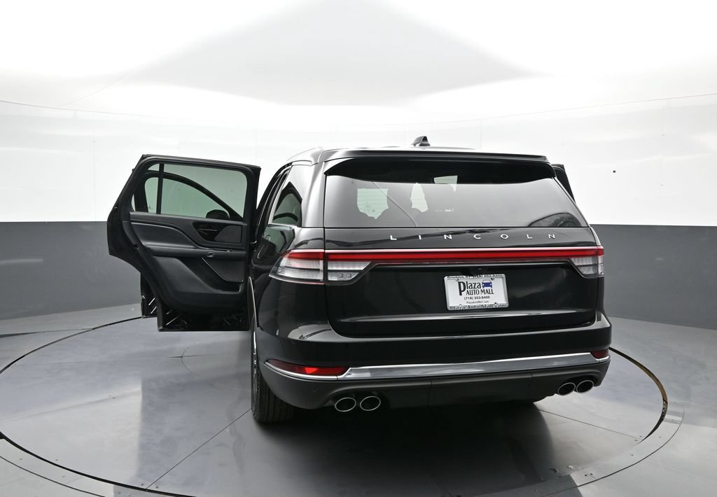 Used 2026 Lincoln Aviator AWD image 51