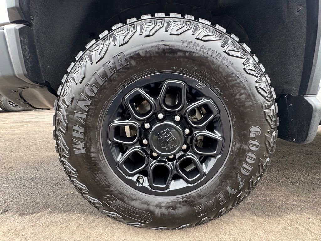 Used 2024 Chevrolet Silverado 2500 ZR2 w/ ZR2 Bison Edition image 60