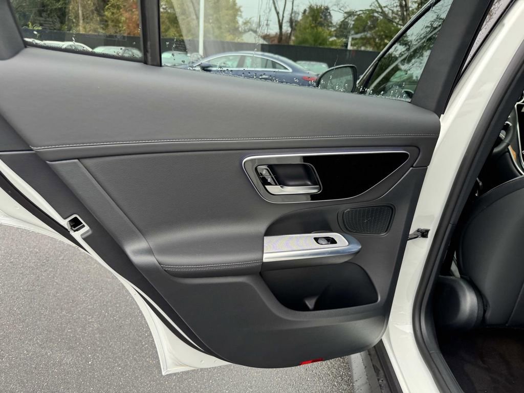 Certified 2025 Mercedes-Benz GLC 300 4MATIC image 15