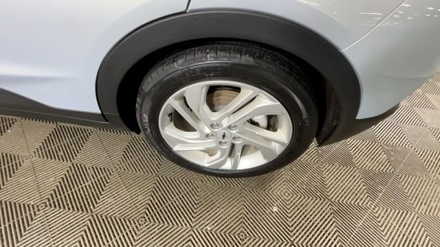Used 2023 Chevrolet Bolt LT w/ Driver Confidence Package FWD image 15