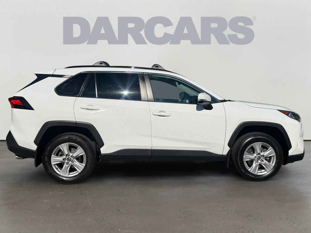 Used 2021 Toyota RAV4 XLE w/ Convenience Package AWD/4WD image 8