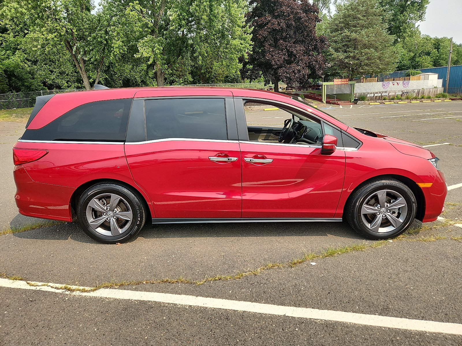 Used 2023 Honda Odyssey EX image 7