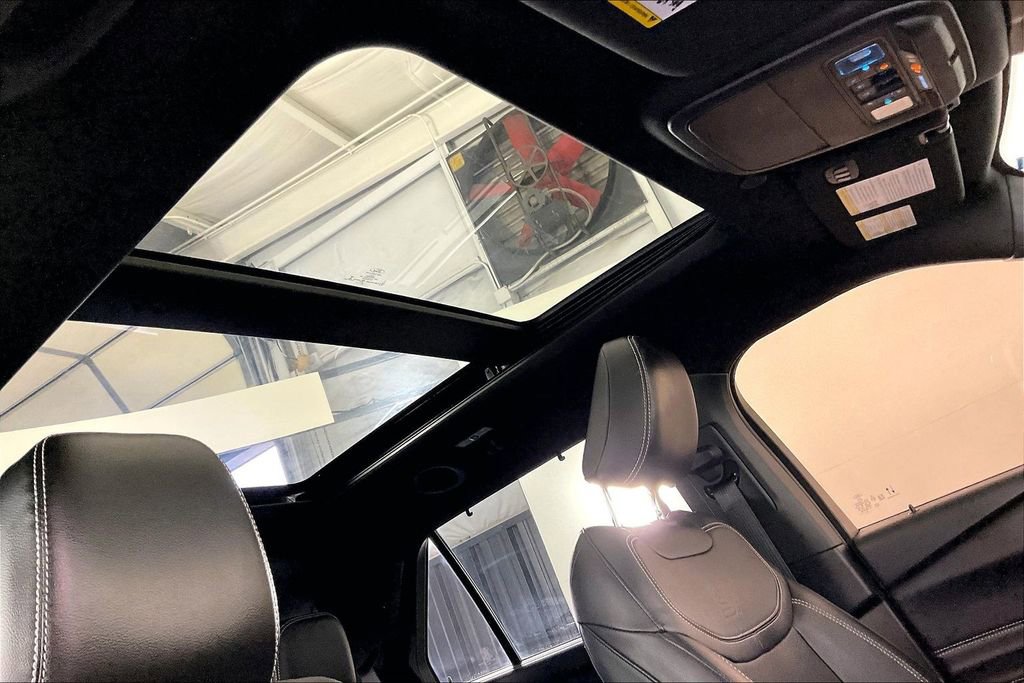 Used 2022 Ford Explorer ST w/ Equipment Group 401A image 23