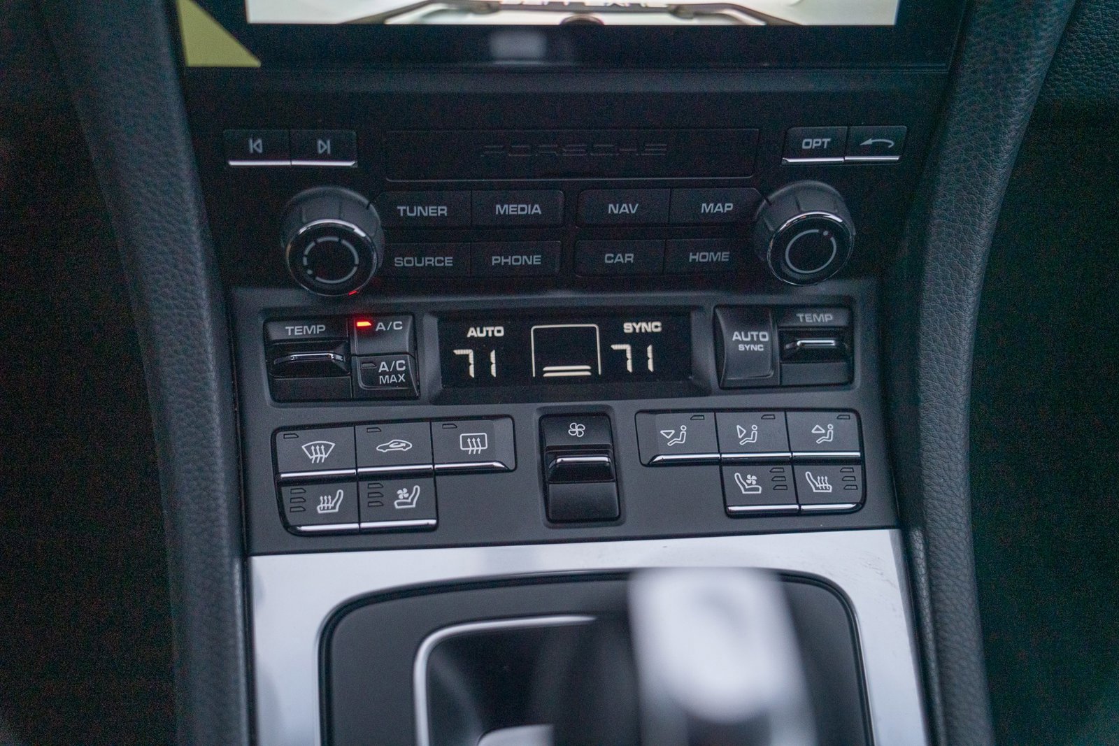 Used 2024 Porsche 718 Cayman image 20