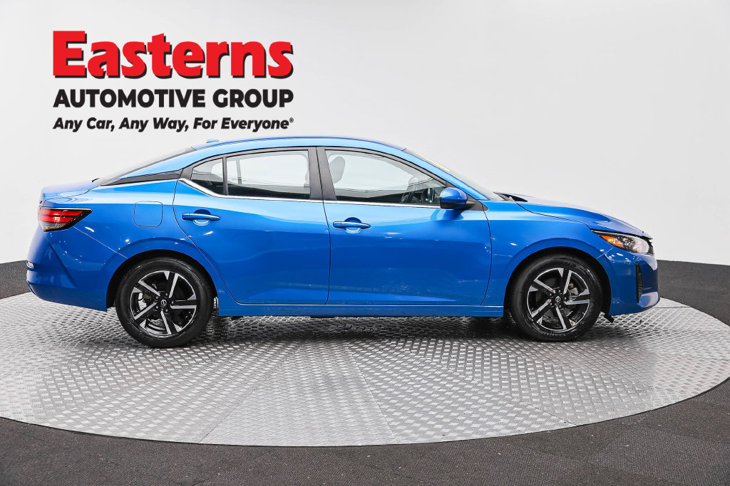 Used 2024 Nissan Sentra SV FWD image 6