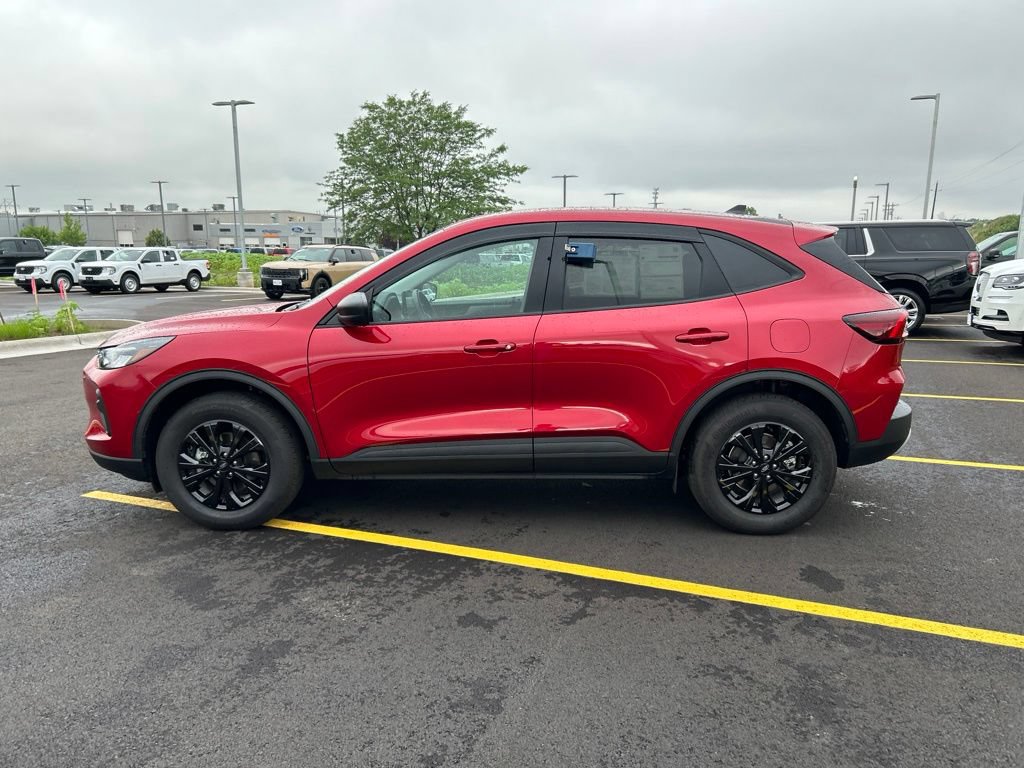 Certified 2025 Ford Escape Active w/ Tech Pack #1 AWD/4WD image 10