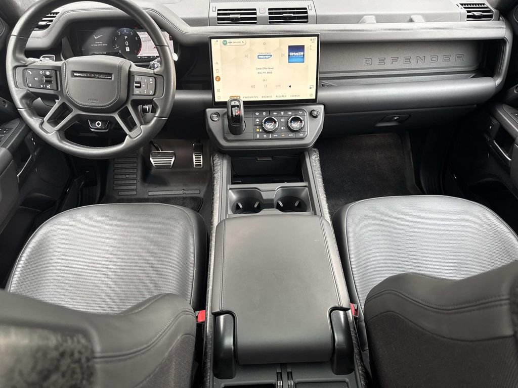 Certified 2026 Land Rover Defender 110 OCTA AWD/4WD image 17