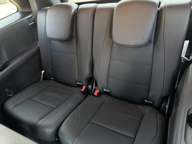 Used 2025 Mercedes-Benz GLS 450 4MATIC image 31