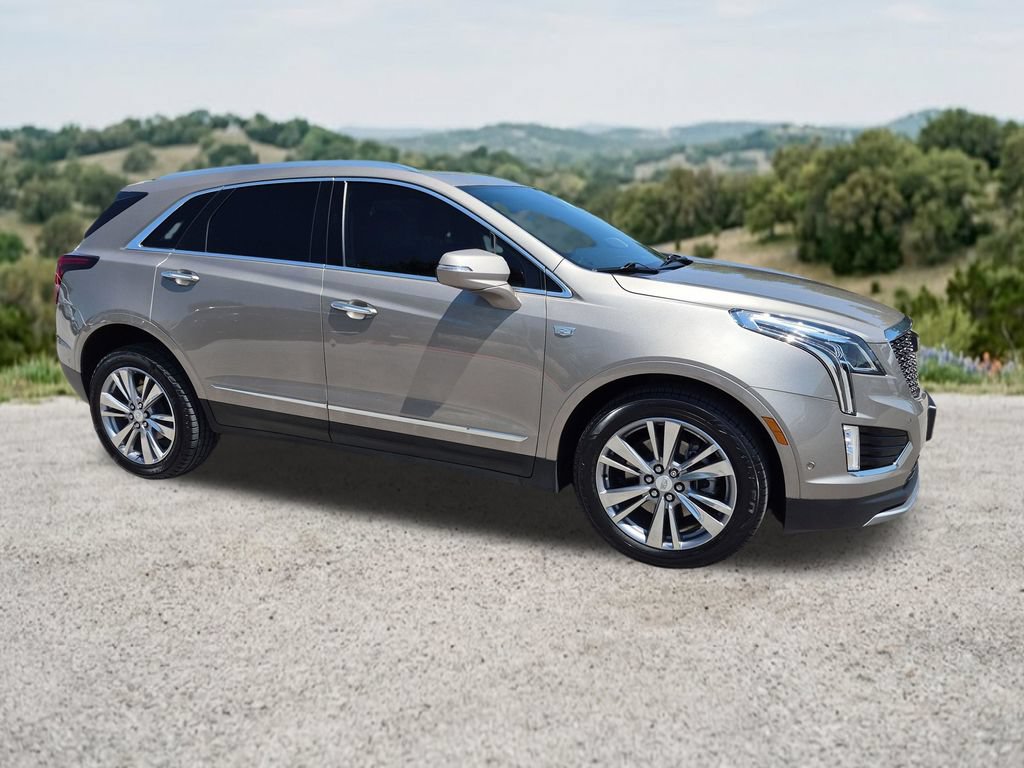 Used 2023 Cadillac XT5 Premium Luxury w/ Technology Package AWD/4WD image 12