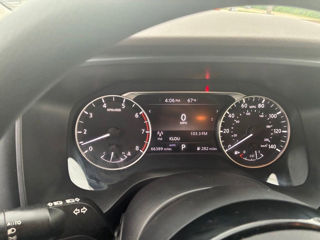 Used 2023 Nissan Rogue SV AWD/4WD image 13
