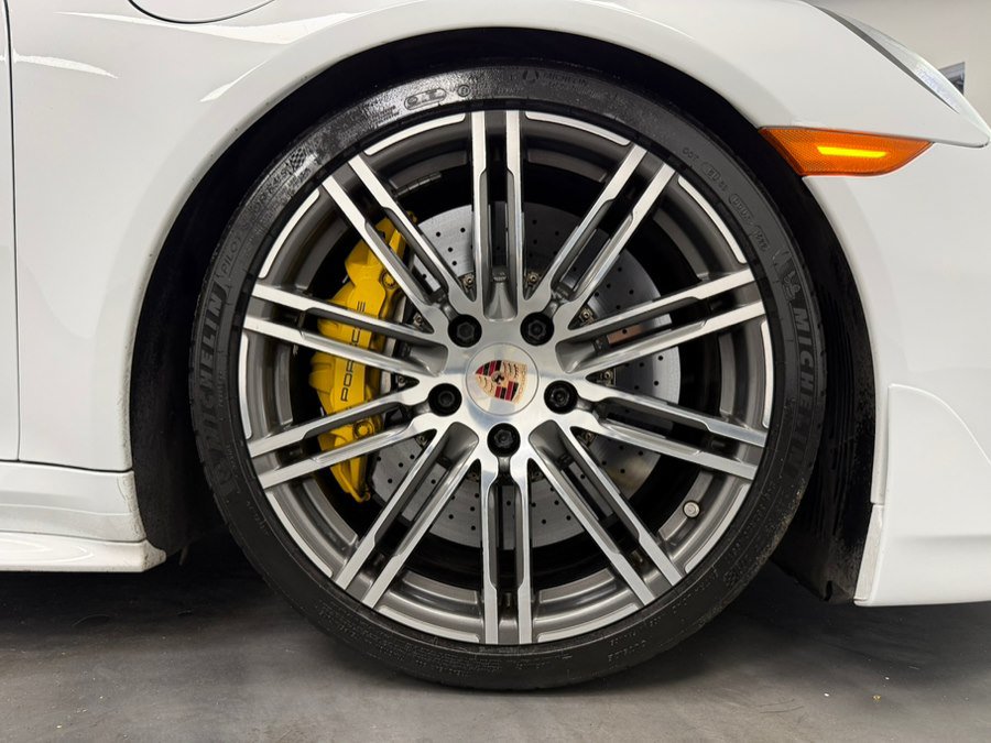 Used 2015 Porsche 911 Turbo S AWD/4WD image 61