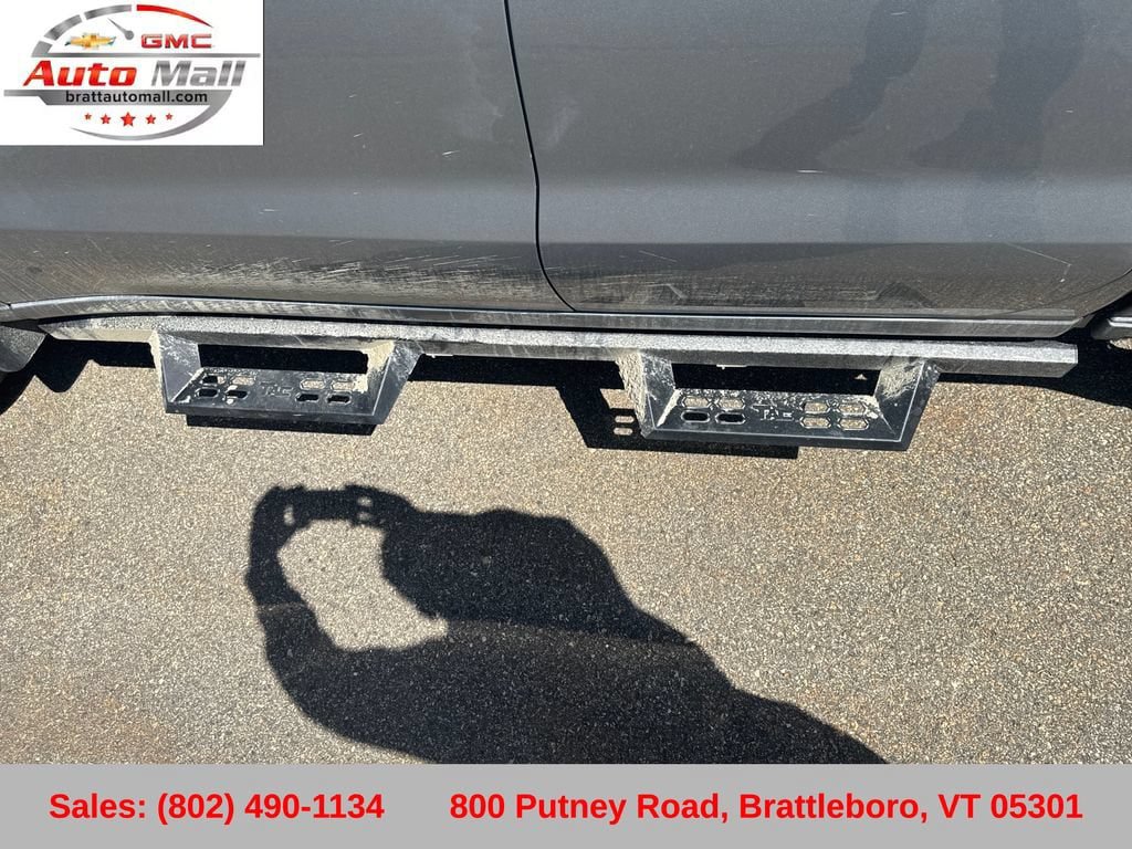 Certified 2023 Chevrolet Silverado 1500 LT w/ Z71 Off-Road Package AWD/4WD image 15