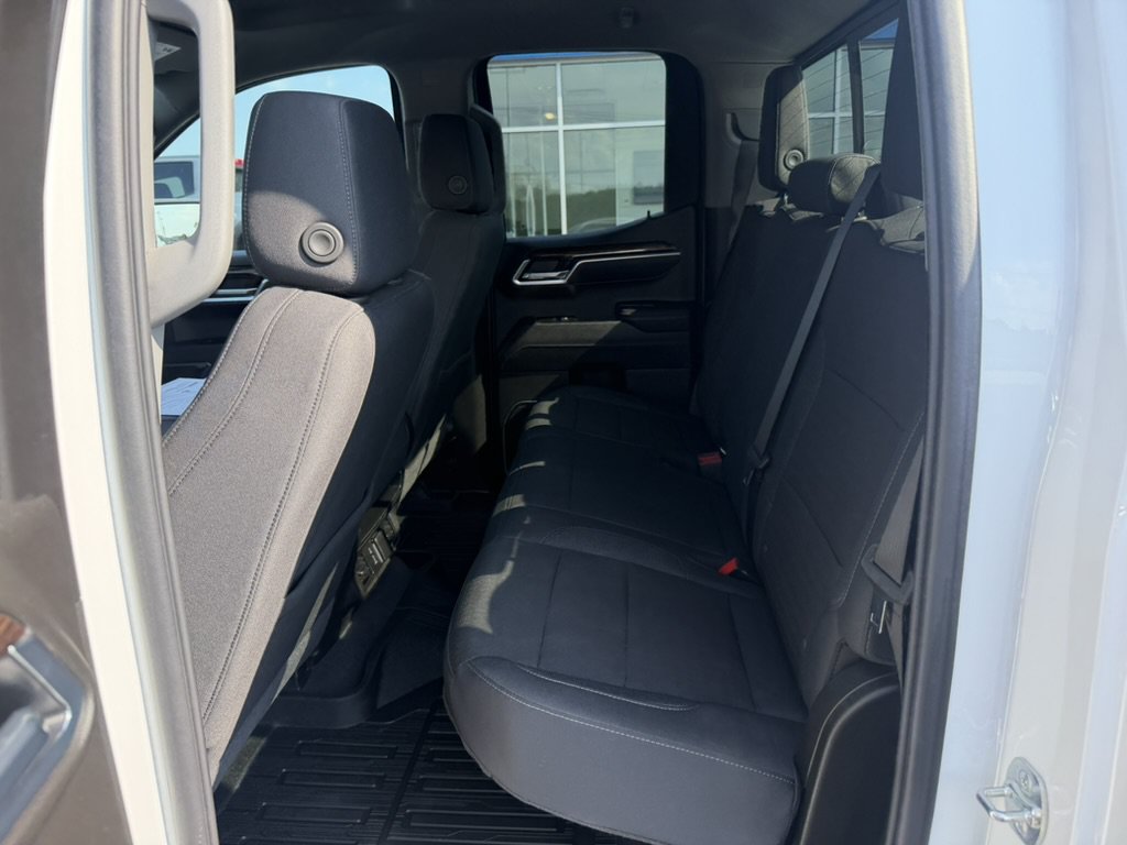 Certified 2026 GMC Sierra 1500 SLE w/ Preferred Package AWD/4WD image 17