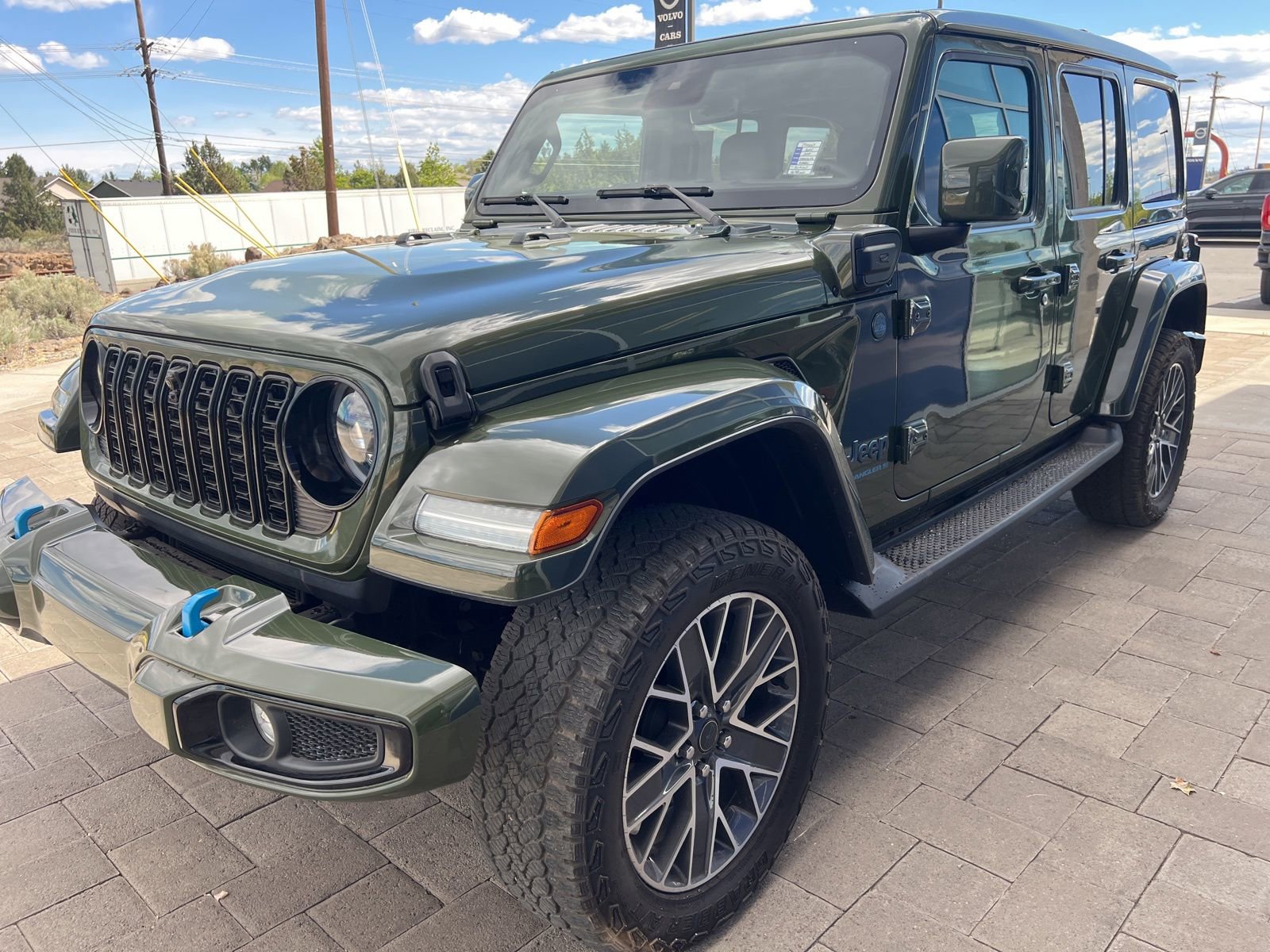 Used 2024 Jeep Wrangler High Altitude AWD/4WD image 29
