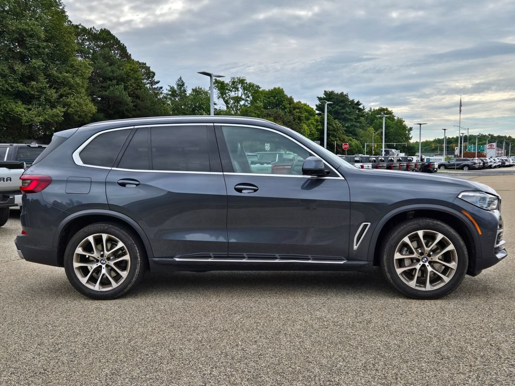 Used 2021 BMW X5 xDrive40i w/ Executive Package AWD/4WD image 7
