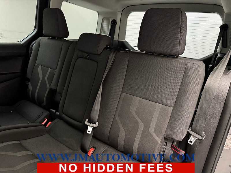 Used 2017 Ford Transit Connect XLT image 15