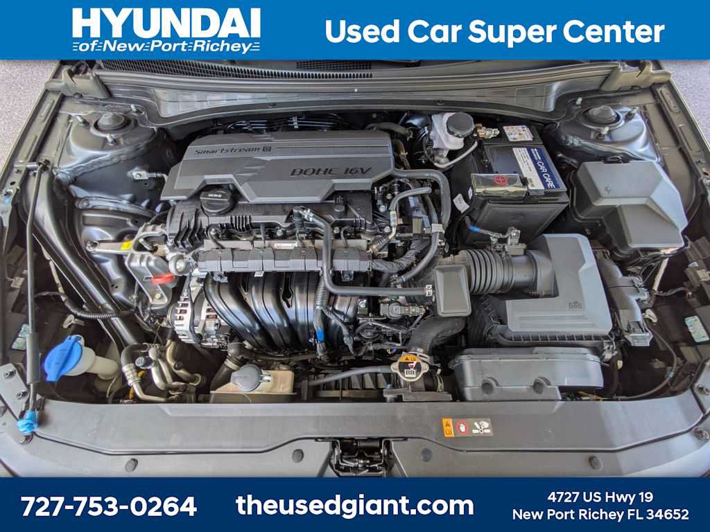Certified 2023 Hyundai Elantra Limited w/ Cargo Package FWD image 13