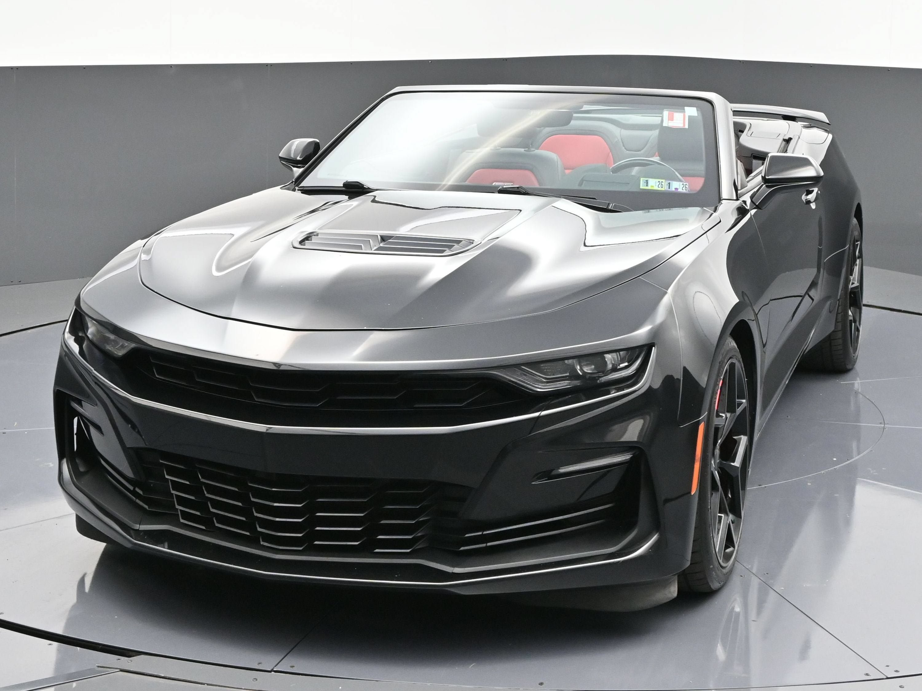 Certified 2021 Chevrolet Camaro SS RWD image 3