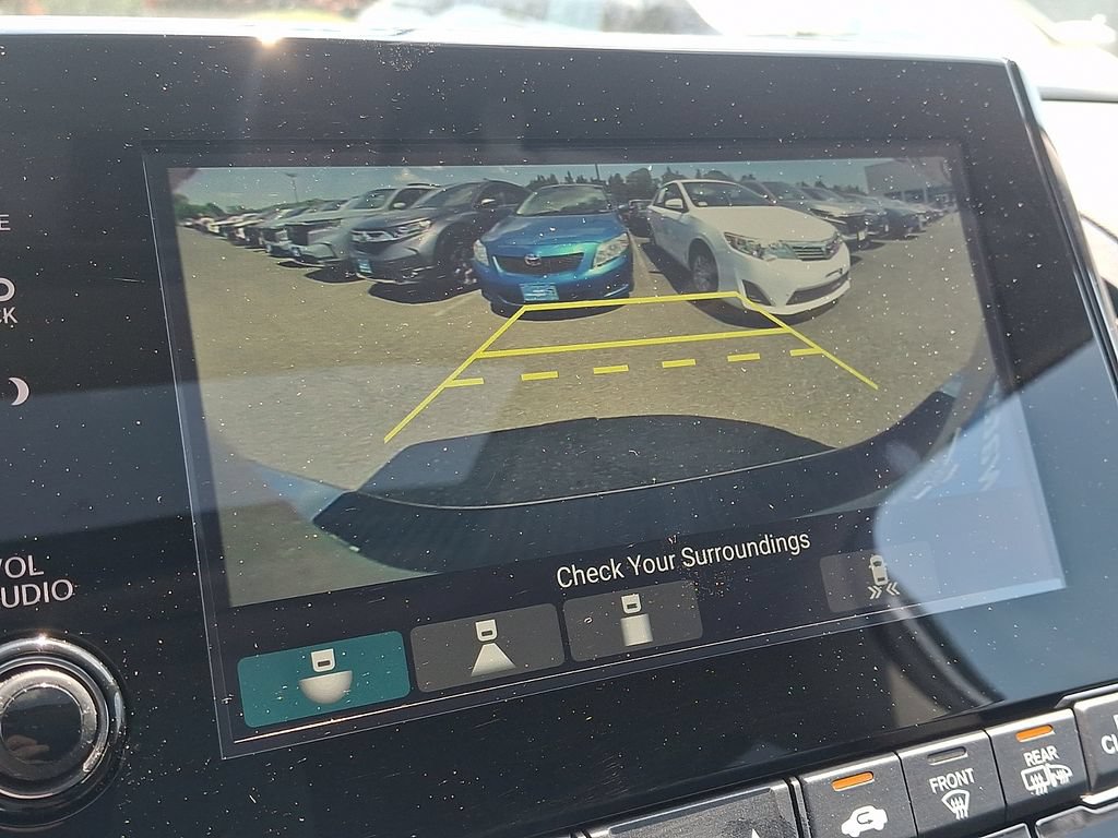 Used 2024 Honda Odyssey Touring image 18