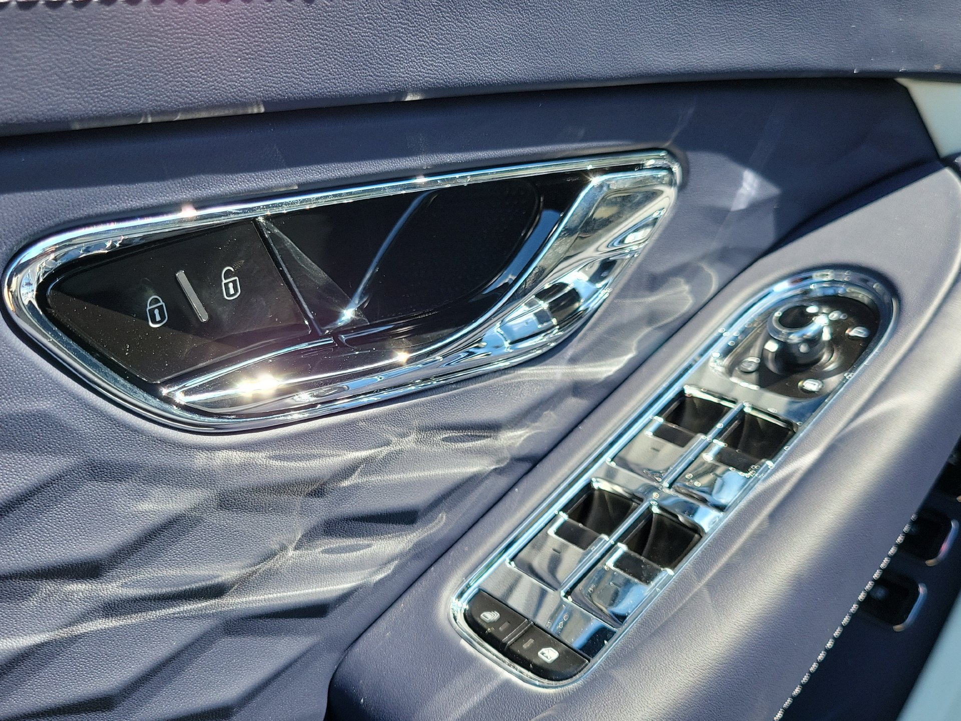 New 2027 Bentley Continental GTC Speed AWD/4WD image 13