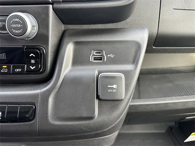 Used 2025 RAM ProMaster 2500 image 24