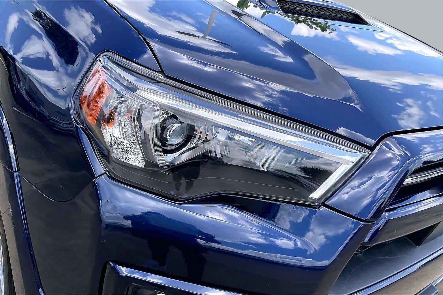 Used 2024 Toyota 4Runner TRD Sport AWD/4WD image 26