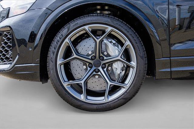 New 2026 Audi RS Q8 performance AWD/4WD image 9
