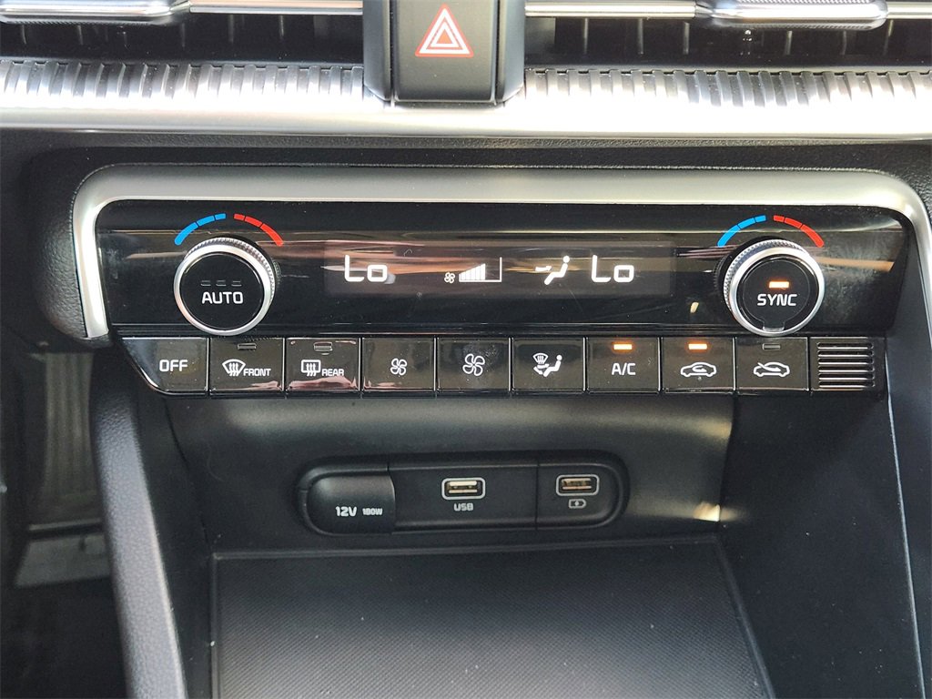 Used 2024 Kia K5 LXS image 19