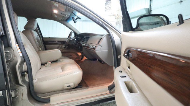 Used 2004 Mercury Grand Marquis LS RWD image 10