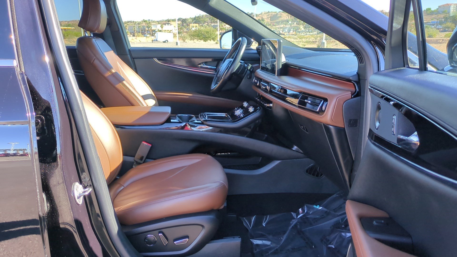 Used 2022 Lincoln Nautilus Reserve image 32