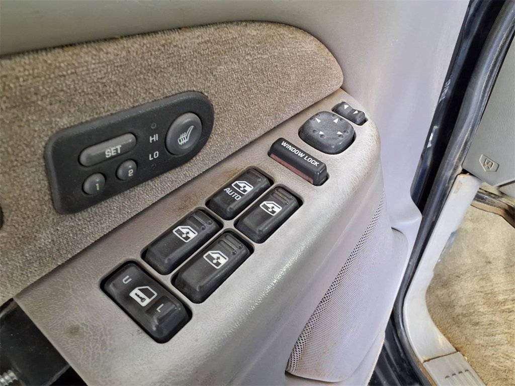 Used 2002 Chevrolet Silverado 1500 LT image 24