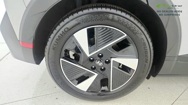 Used 2025 Hyundai Ioniq 5 SE RWD image 73
