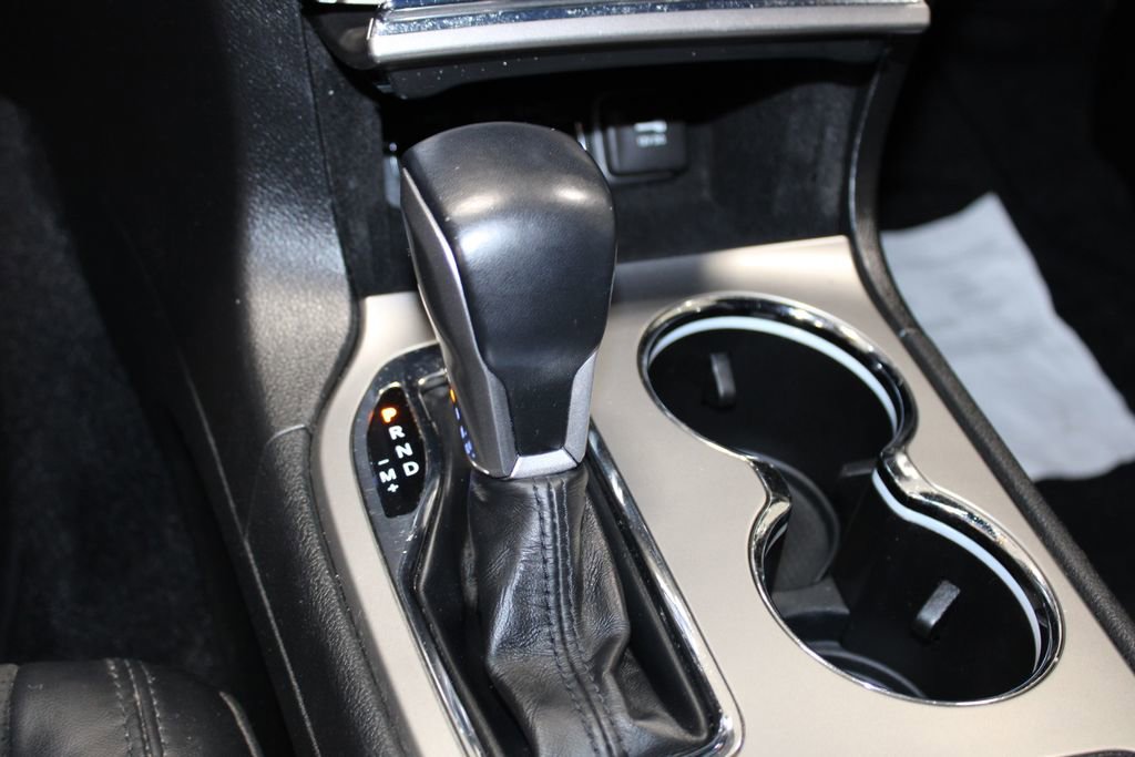 Used 2022 Jeep Grand Cherokee Laredo X image 40