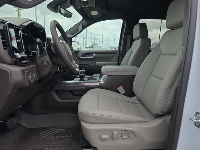 New 2026 Chevrolet Silverado 1500 LTZ w/ Technology Package image 10