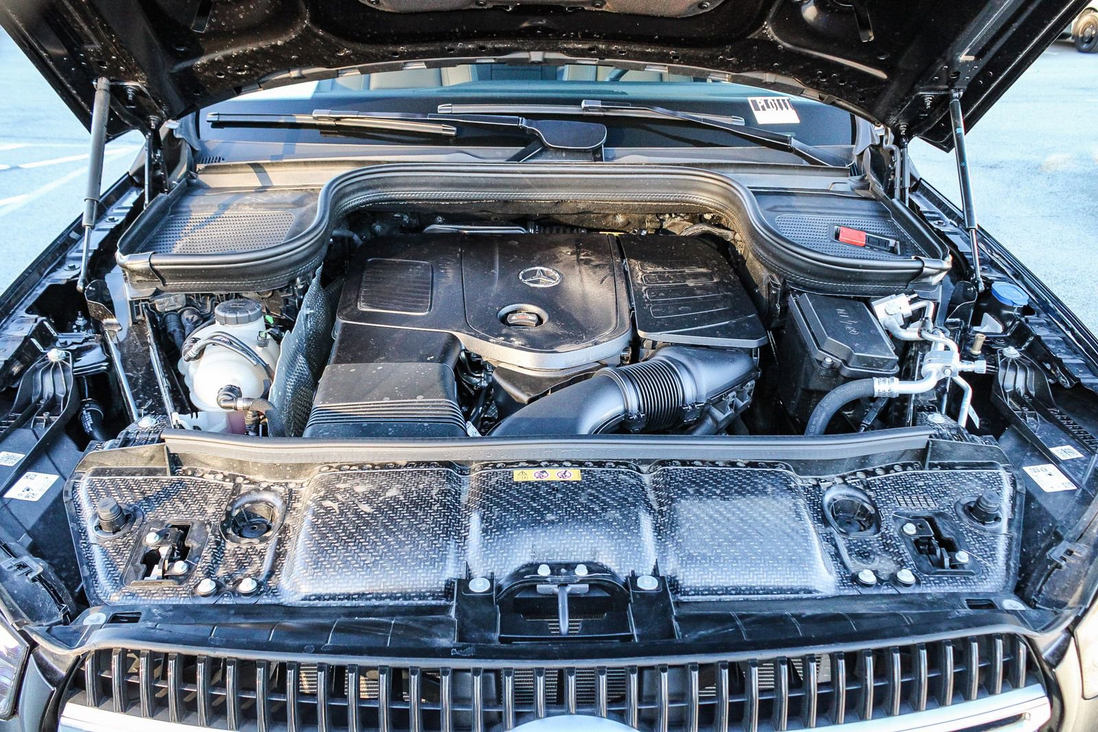 Certified 2025 Mercedes-Benz GLE 350 4MATIC image 28