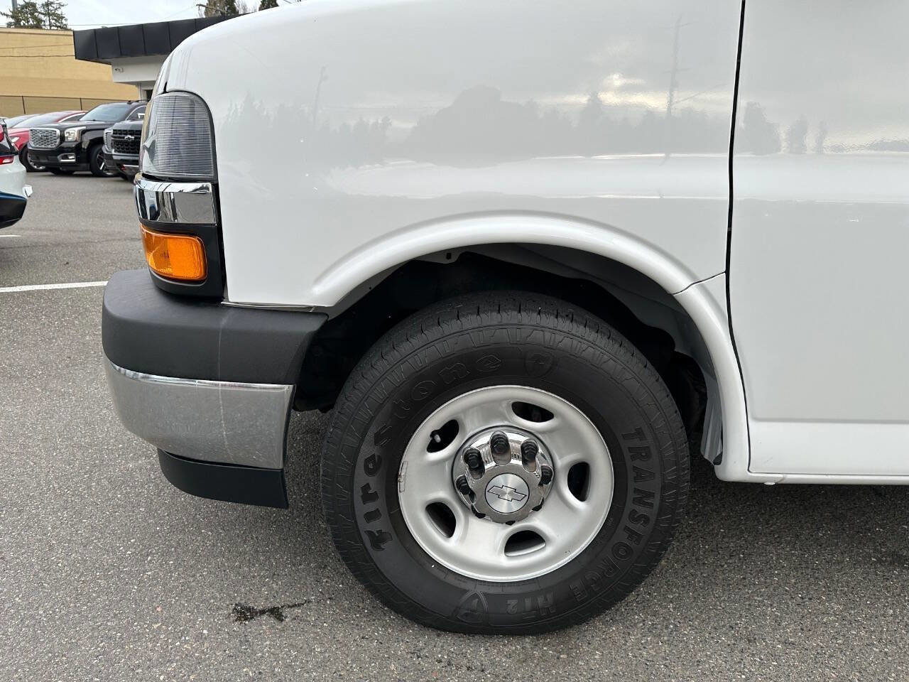 Used 2019 Chevrolet Express 3500 LT w/ LT Preferred Equipment Group image 11