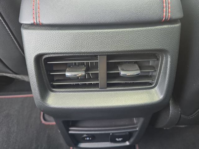 Certified 2023 Ford Edge ST-Line AWD/4WD image 29