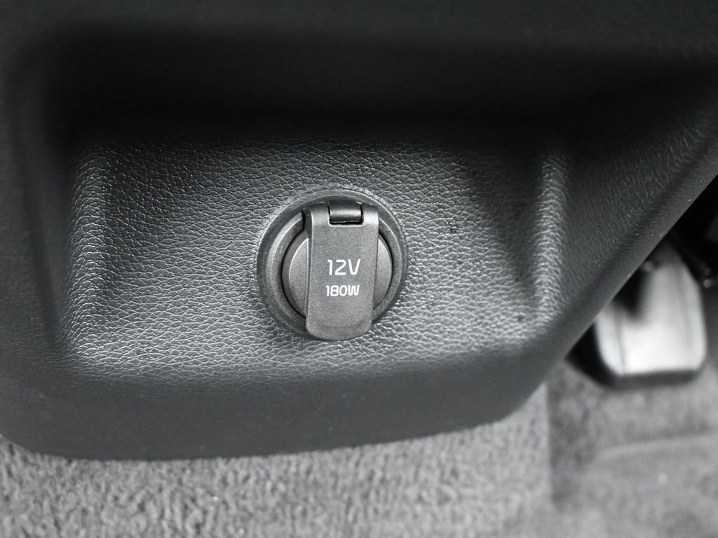 Used 2023 Kia Telluride EX image 37