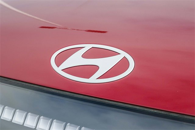 New 2026 Hyundai Ioniq 9 SEL image 13