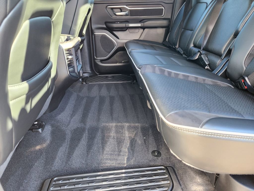Used 2025 RAM 1500 Laramie image 9