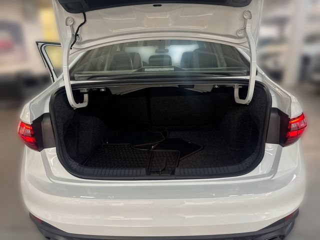 Certified 2023 Volkswagen Jetta GLI Autobahn w/ GLI Black Package FWD image 21