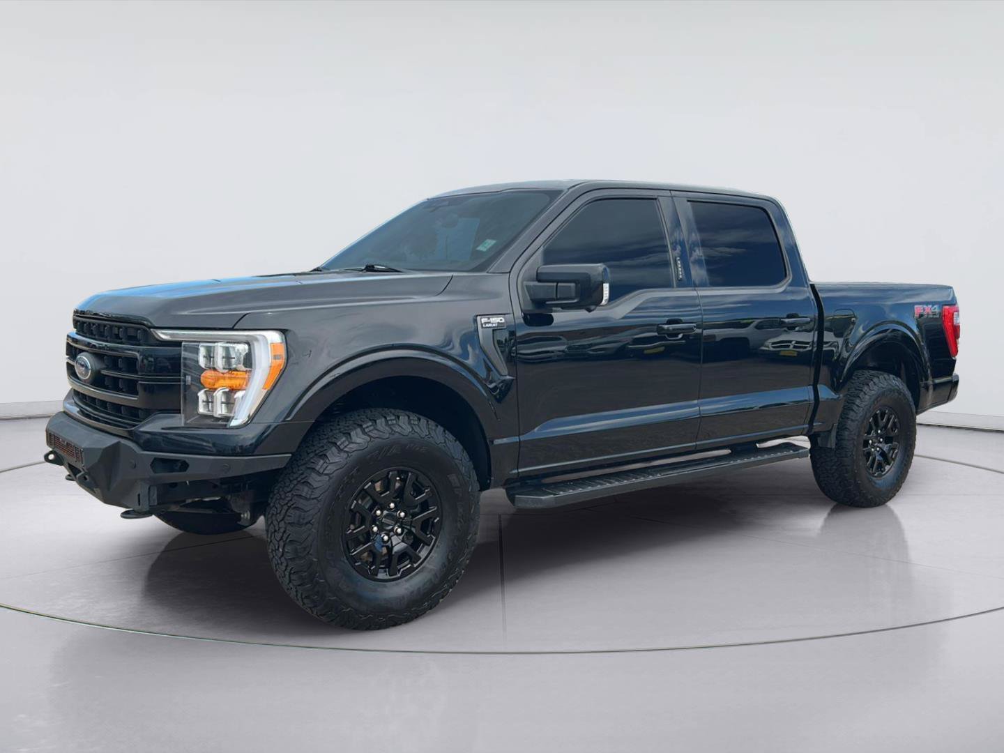 Used 2023 Ford F150 Lariat AWD/4WD image 3